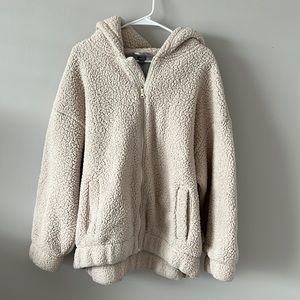 Aerie sherpa